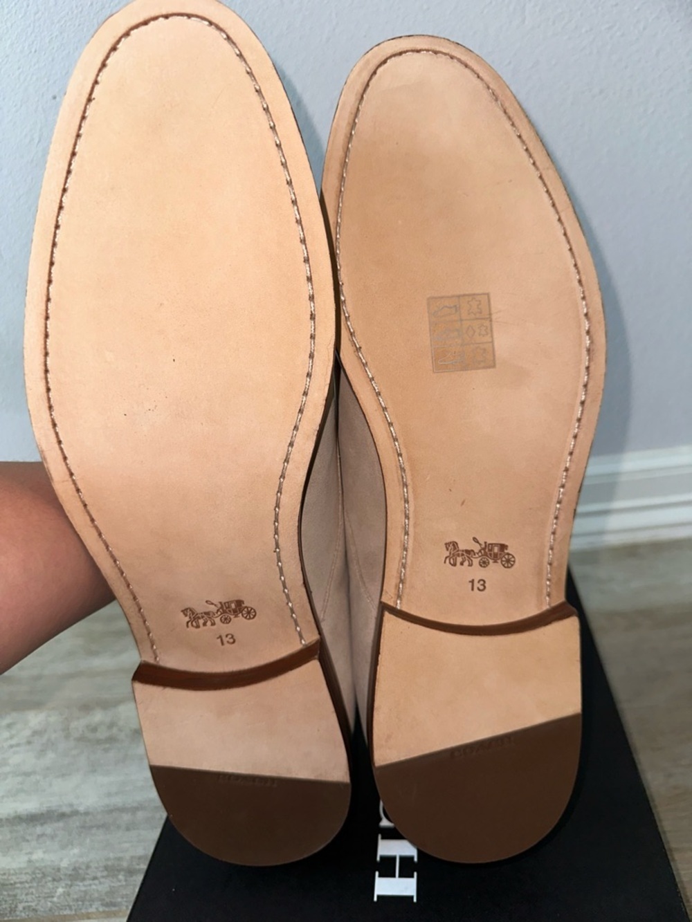 COACH Men’s Beige Suede Dress Shoes 👞 - Picture 7 of 10